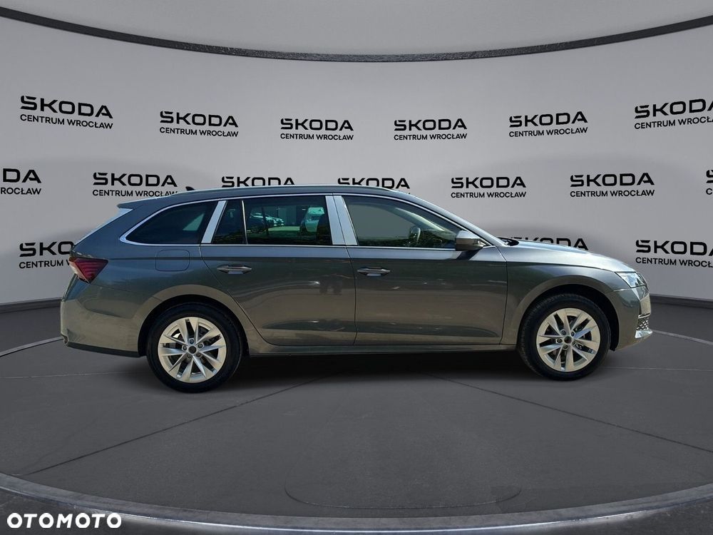 Skoda Octavia - 4
