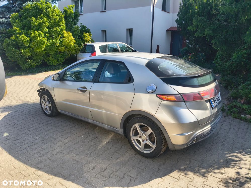 Honda Civic 1.8i-VTEC Comfort - 3