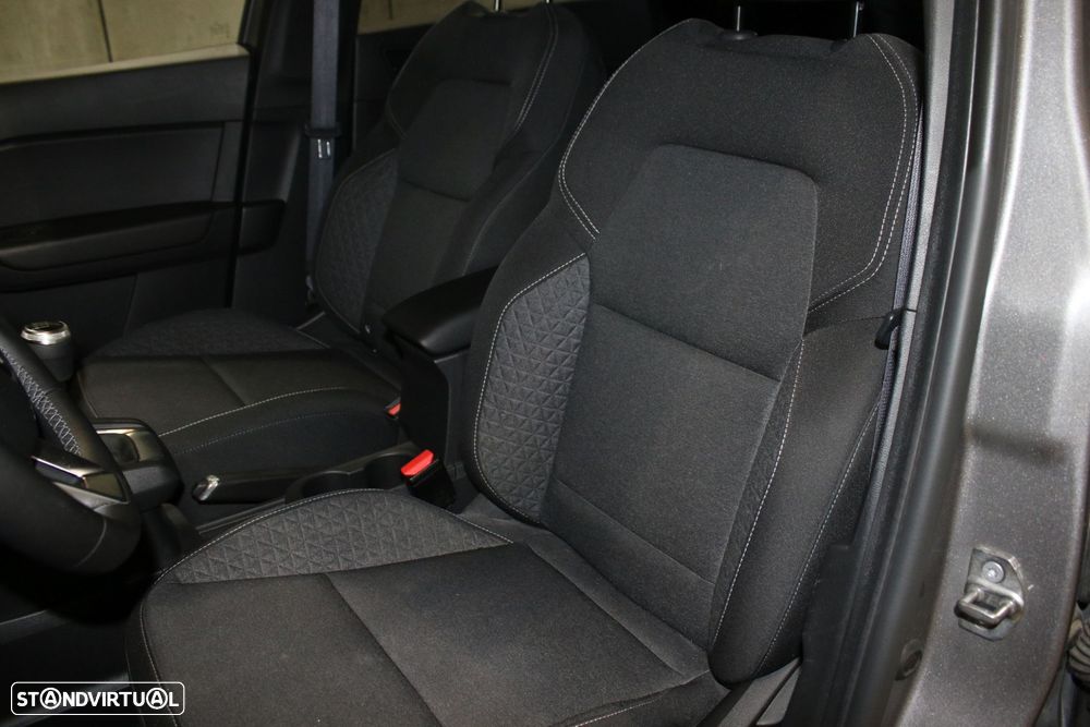 Renault Captur 1.0 TCe Equilibre Bi-Fuel - 18