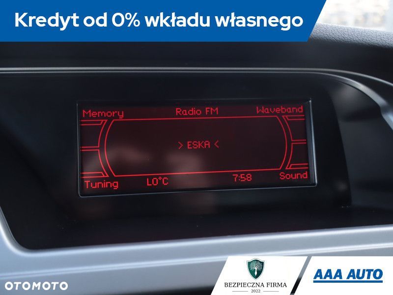 Audi A4 Limousine - 14