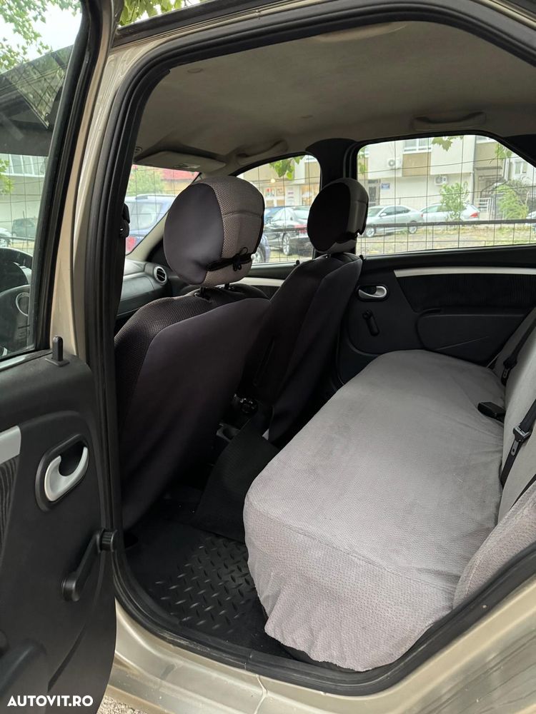 Dacia Logan 1.6 MPI Laureate - 8