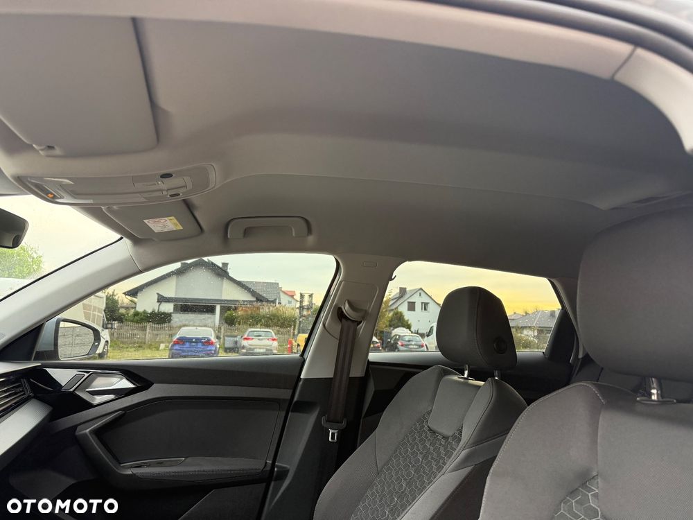Audi A1 Sportback 25 TFSI advanced - 15