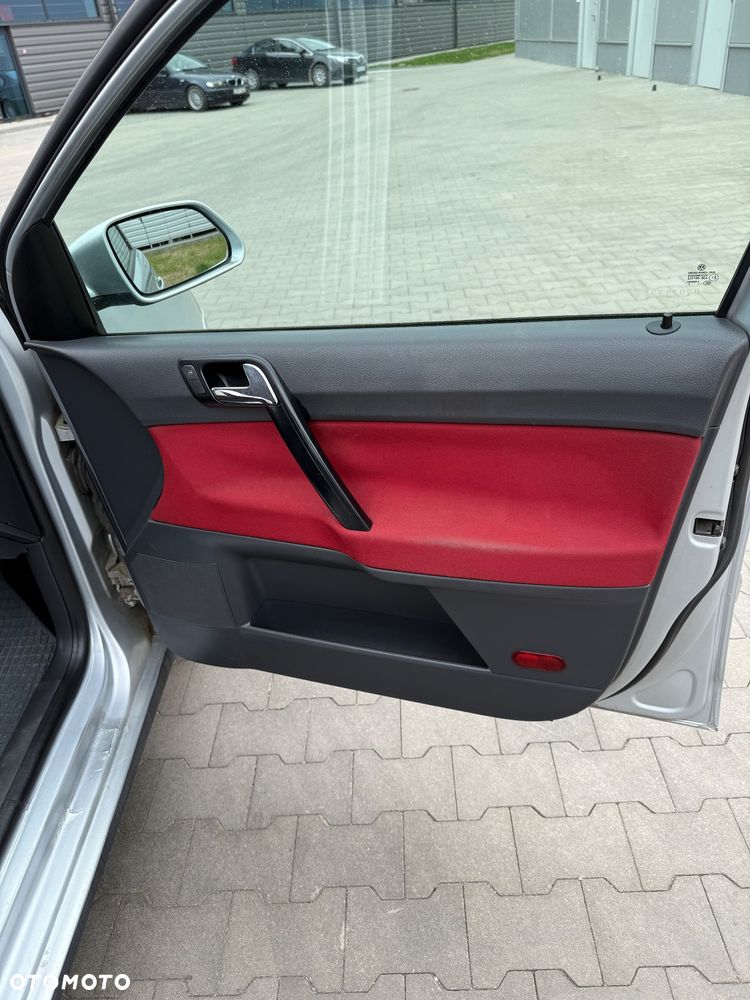 Volkswagen Polo 1.9 TDI Q-Line - 27