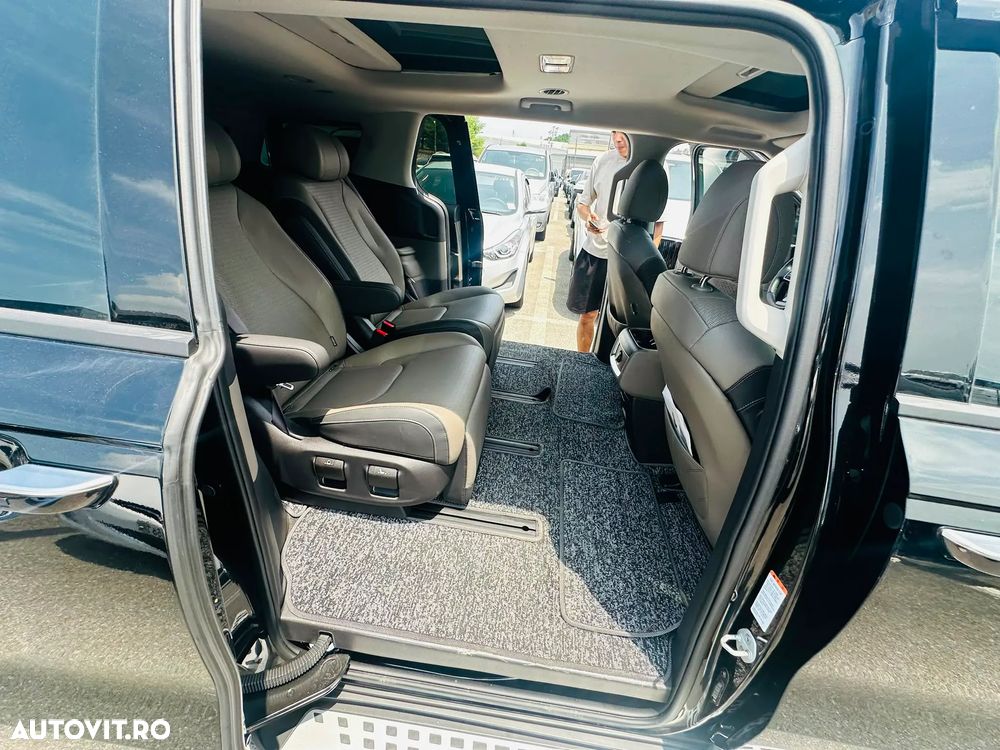 KIA Carnival 2024 — imagine 16