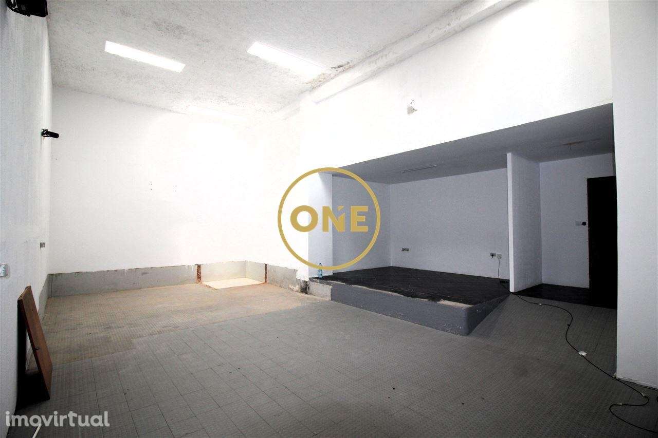 Loja para Venda no Centro de Famalicão - Grande imagem: 5/11