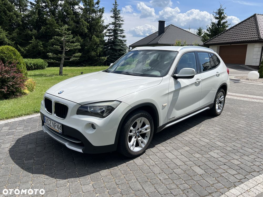 BMW X1 sDrive18d - 11