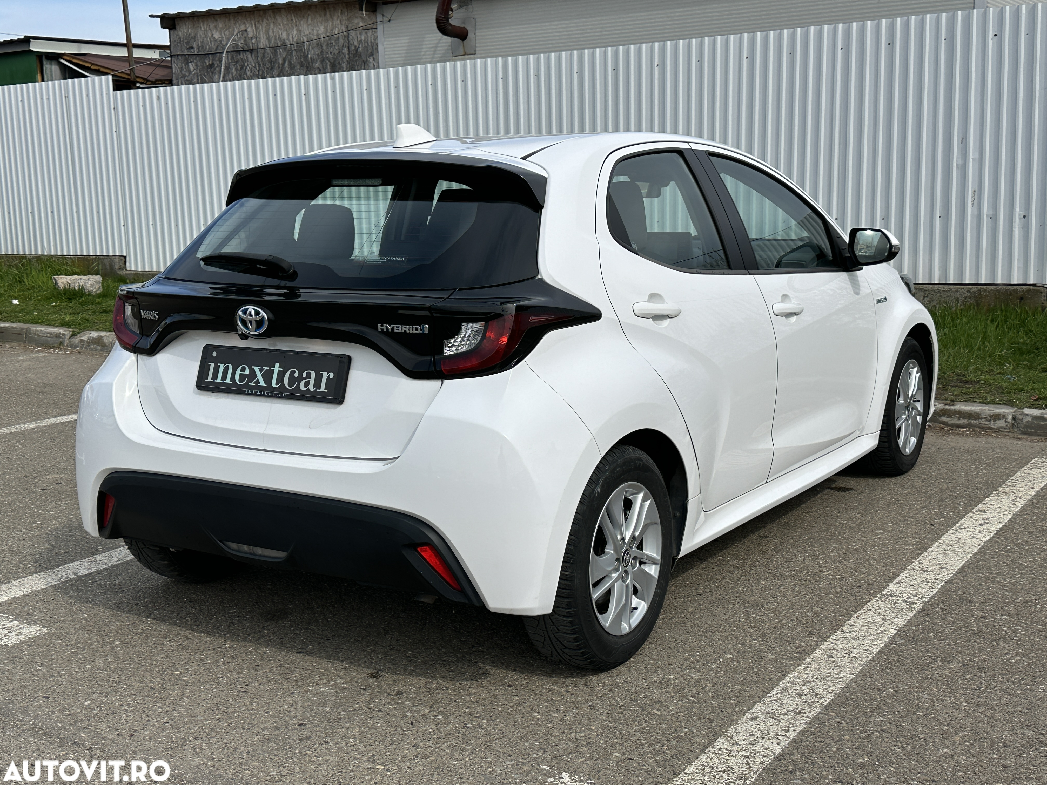 Toyota Yaris 1.5 VVT-i HSD Dynamic - 5