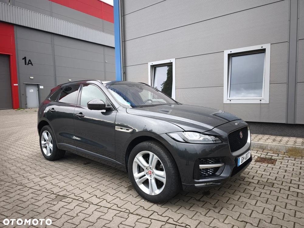 Jaguar F-Pace 30d AWD R-Sport - 28