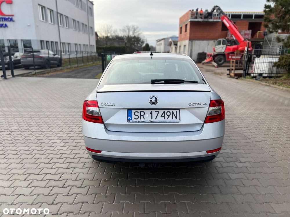 Skoda Octavia 1.5 TSI ACT Ambition - 6