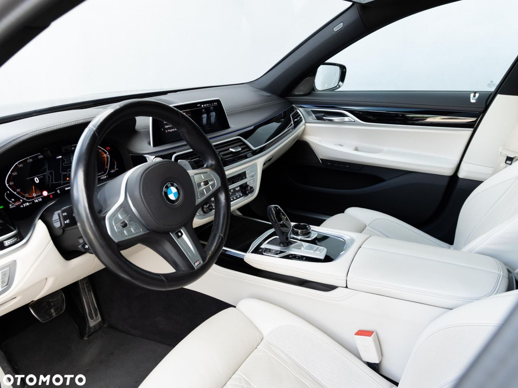 BMW Seria 7 - 11