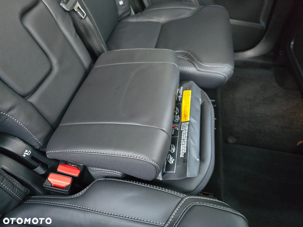 Volvo XC 90 B5 D AWD Geartronic Inscription - 29