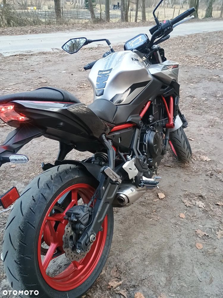 Kawasaki Z 650 - 24