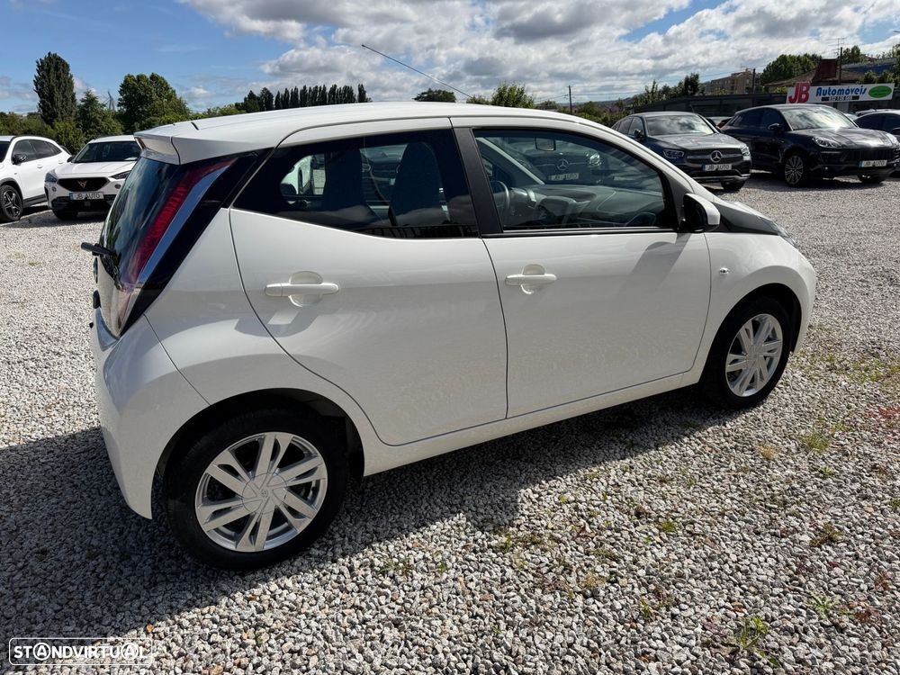 Toyota Aygo 1.0 X-Play+AC+X-Touch - 6