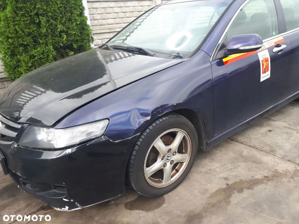 HONDA ACCORD 03-05 2.0 K20A6 ZDERZAK TYŁ TYLNY B502P - 10