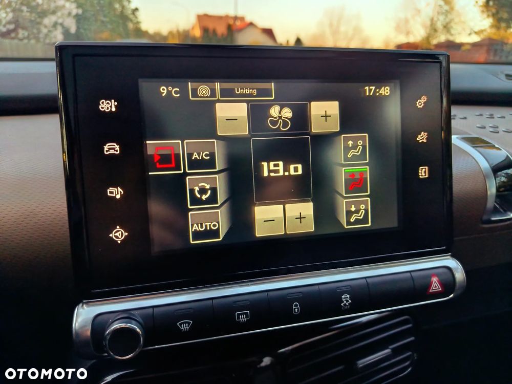 Citroën C4 Cactus - 24