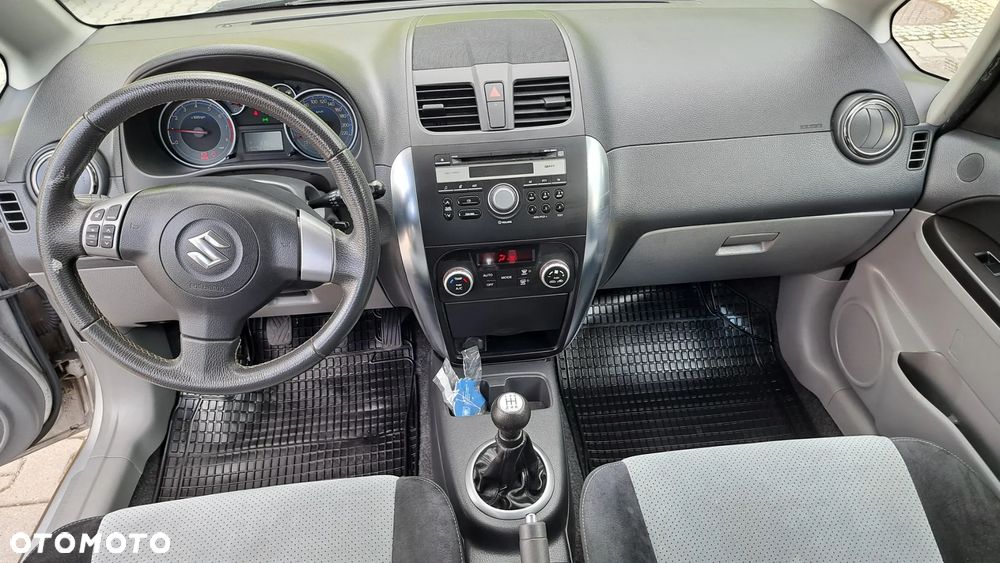 Suzuki SX4 1.6 VVT 4x4 Limited - 21