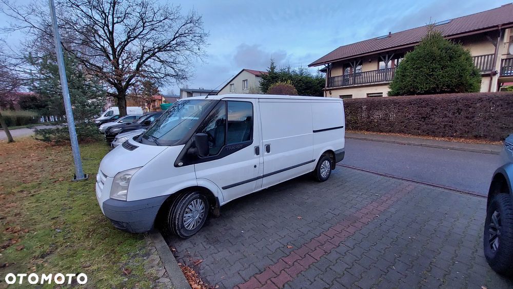 Ford Transit - 1