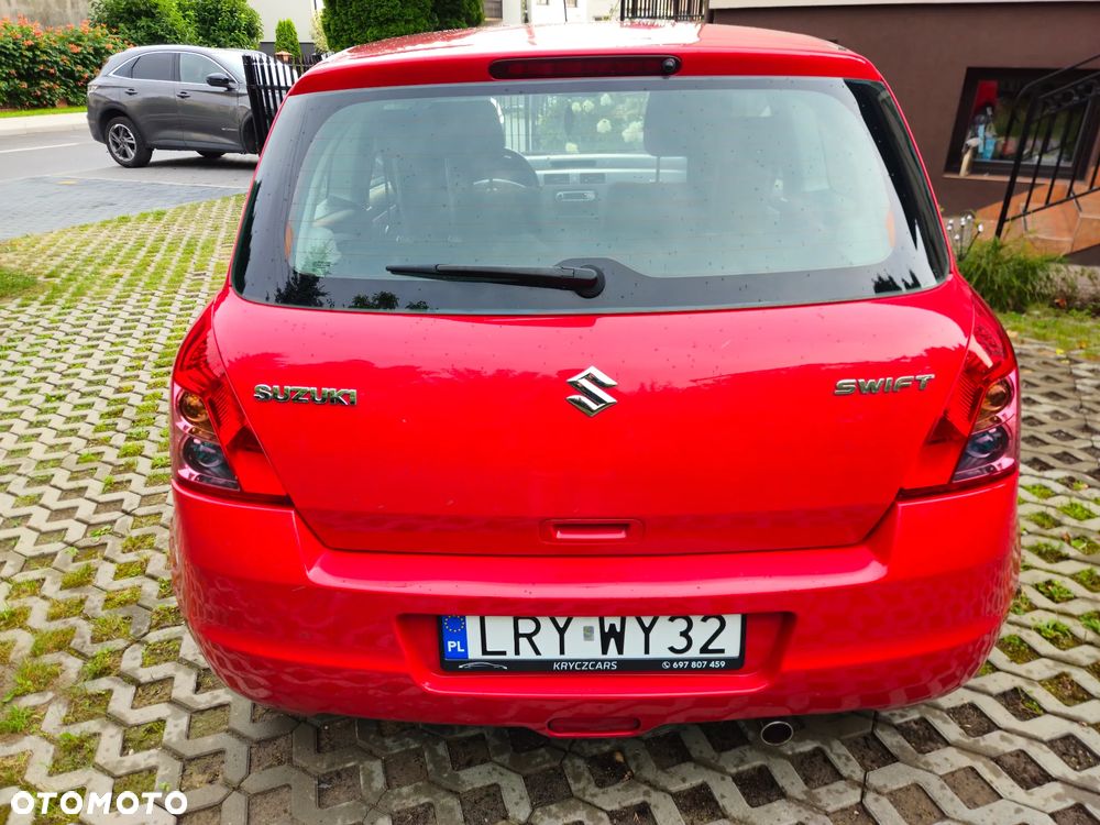 Suzuki Swift 1.3 Classic - 8