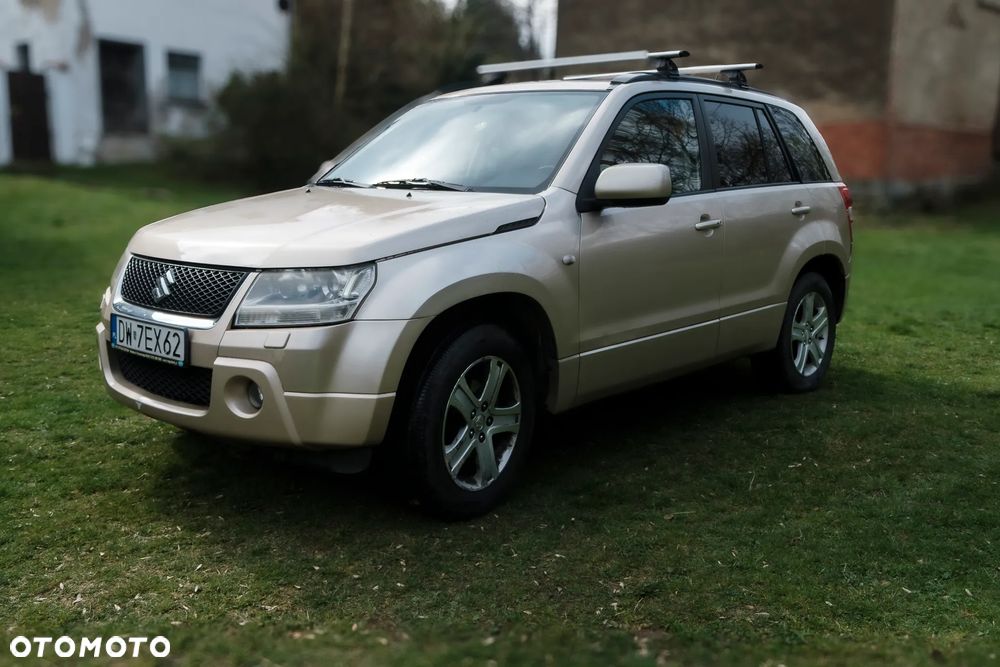 Suzuki Grand Vitara 2.0 De Luxe - 3