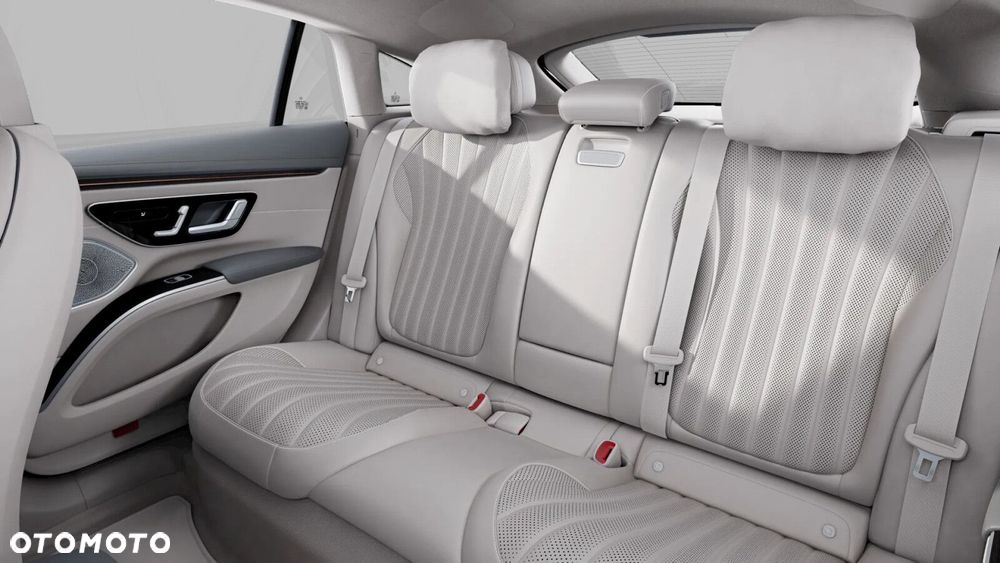 Mercedes-Benz EQS - 36