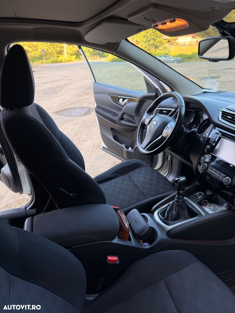 Nissan Qashqai 1.2 DIG-T TEKNA+ - 15
