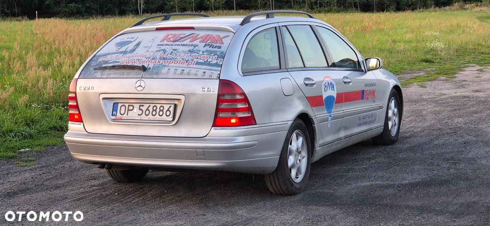 Mercedes-Benz Klasa C 220 T CDI Elegance - 3