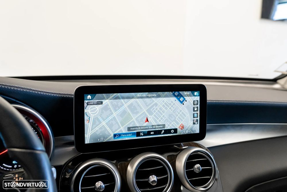 Mercedes-Benz GLC 300 e 4Matic - 17