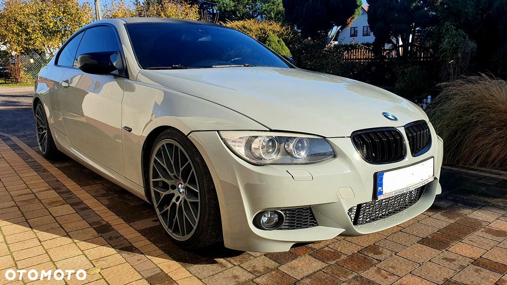 BMW Seria 3 320d M Sport Edition - 26
