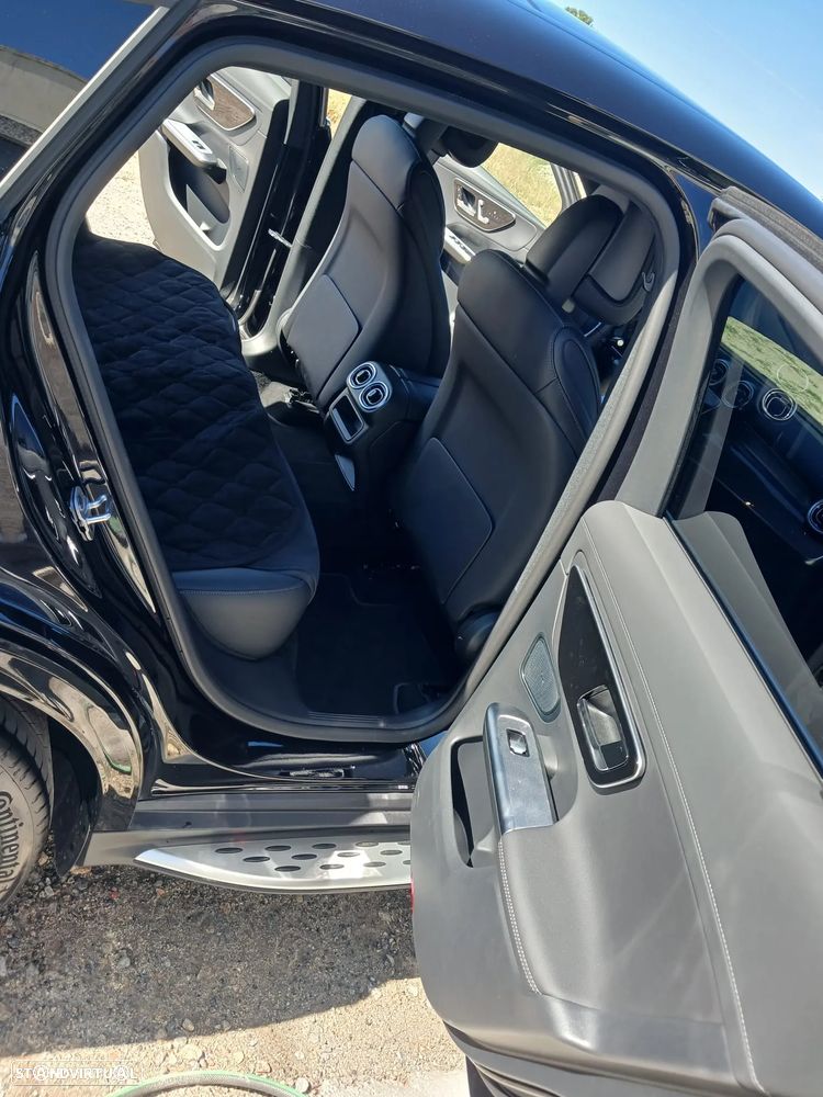 Mercedes-Benz GLC 300 - 3