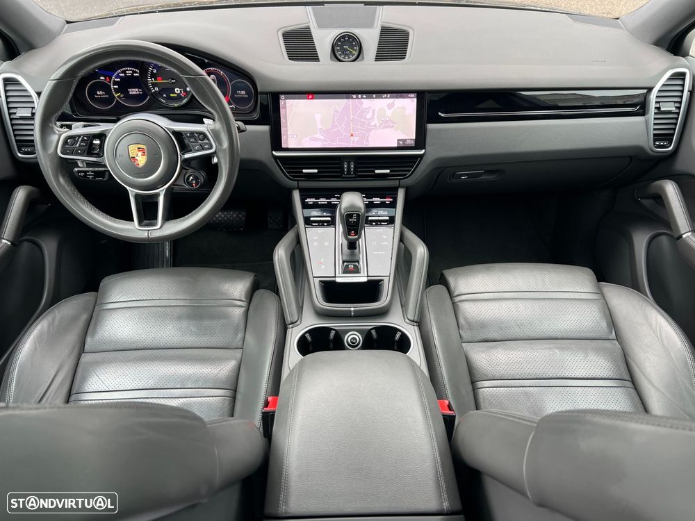 Porsche Cayenne Coupé E-Hybrid Platinum Edition - 22