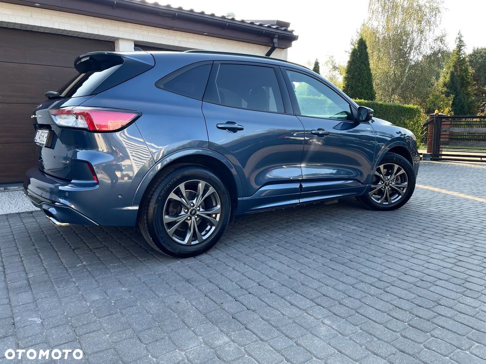 Ford Kuga 2.5 Duratec PHEV ST-LINE X - 26