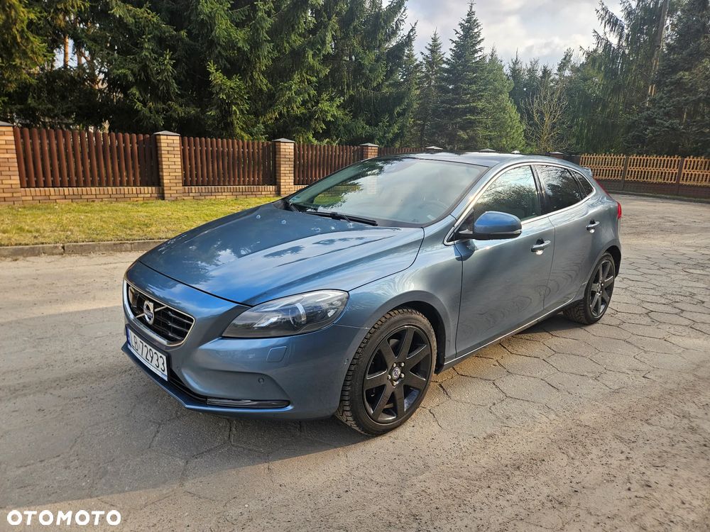 Volvo V40 D4 Momentum - 3