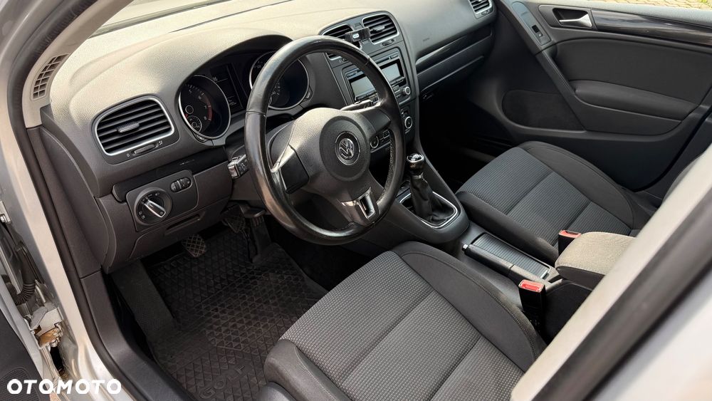 Volkswagen Golf 1.6 Highline - 12