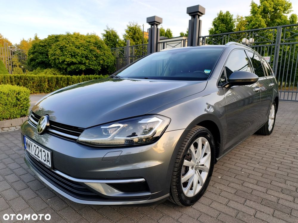 Volkswagen Golf Variant - 1