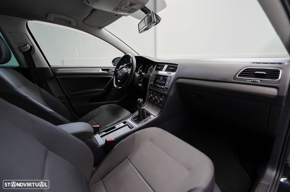 VW Golf Variant 1.6 TDi BlueMotion Confortline - 12