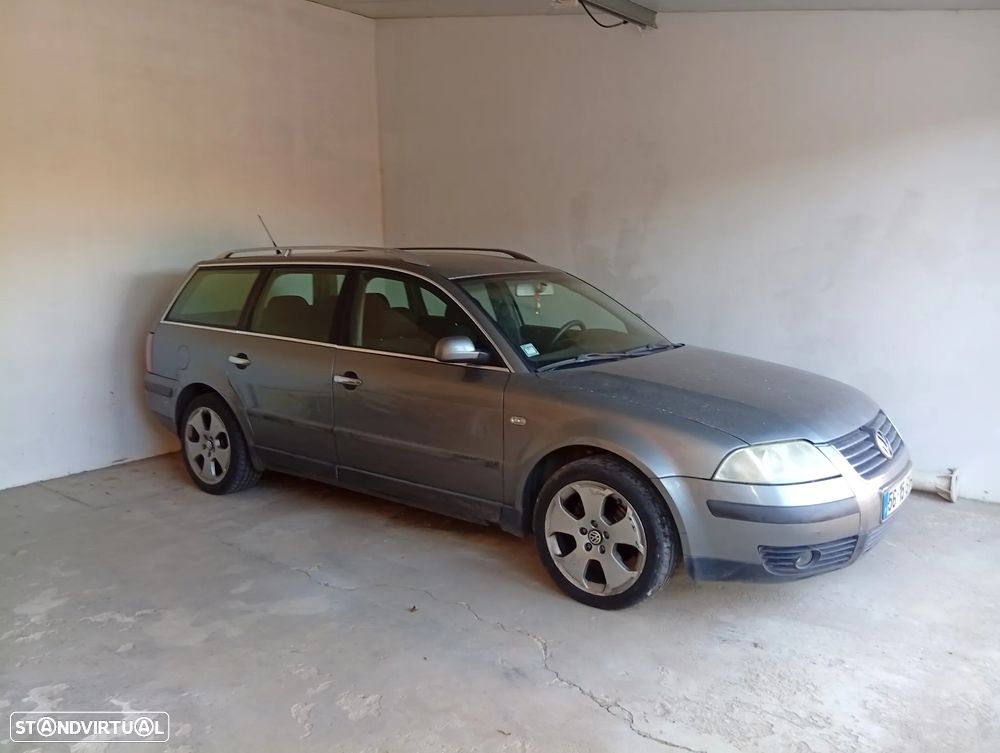 VW Passat Variant 1.9 TDi Highline - 7