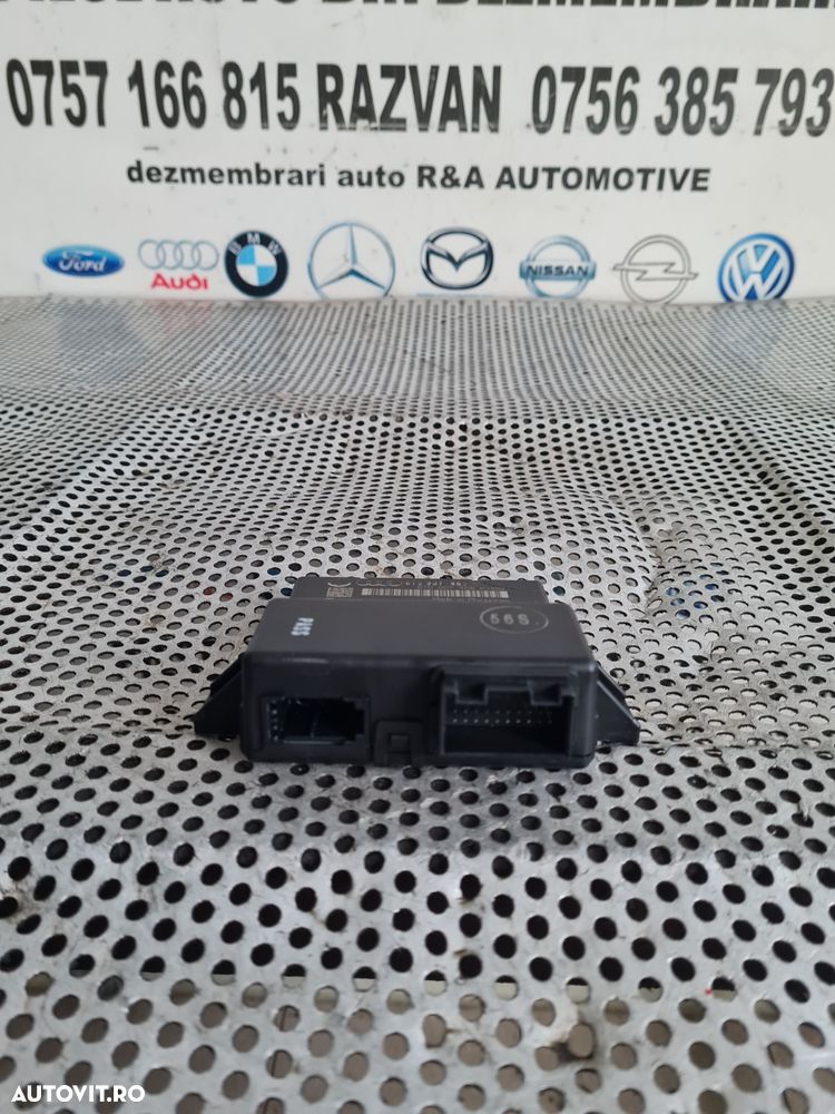 Modul Control Central Can Gateway Audi A4 B8 A5 8T An 2007-2008-2009-2010-2011-2012-2013-2014-2015 Cod 8T0907468AD Dezmembrez Audi A5 8T 2.7 Tdi Euro 5 Motor CGKA Cutie Automata MMW Bixenon Volan Stanga - Dezmembrari Arad - 2