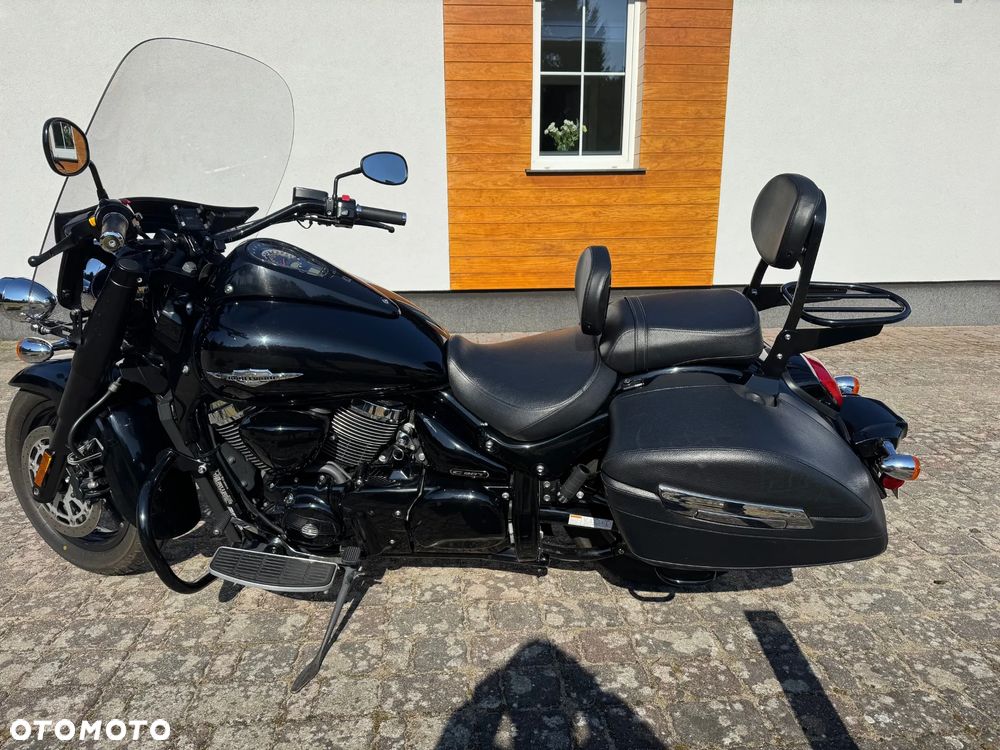Suzuki Boulevard - 3