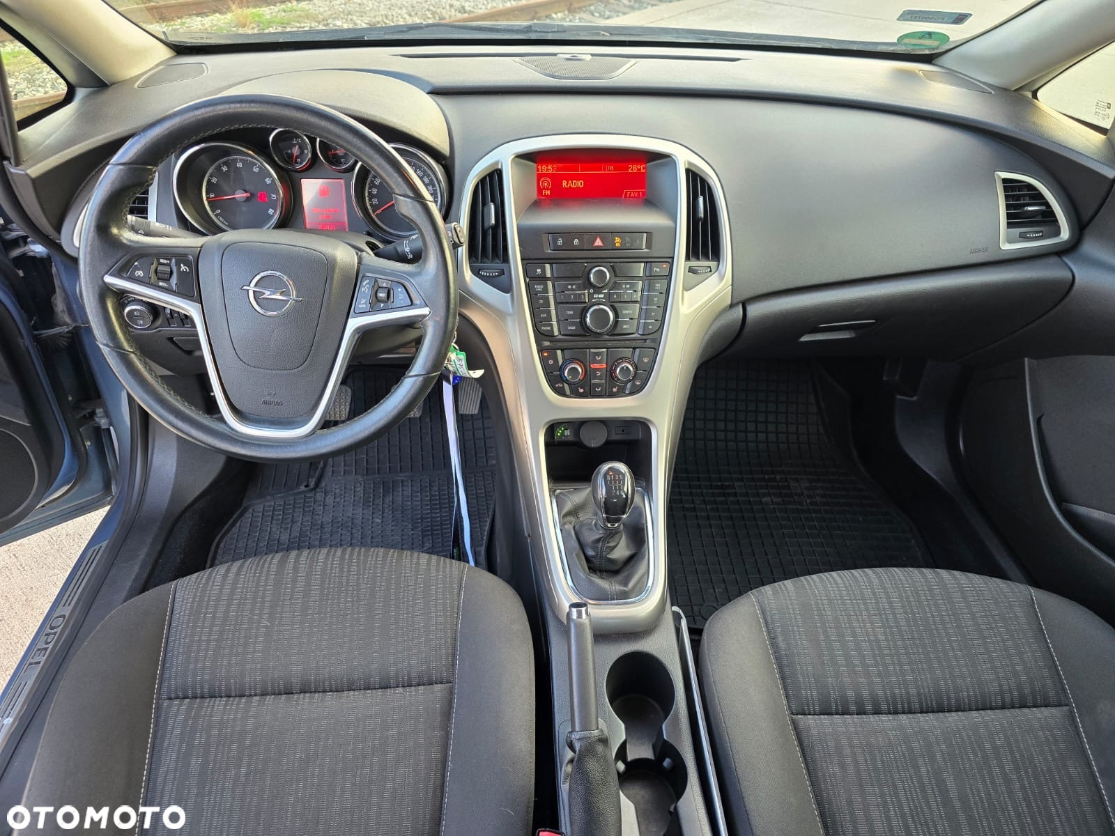 Opel Astra 1.4 Turbo Selection - 13