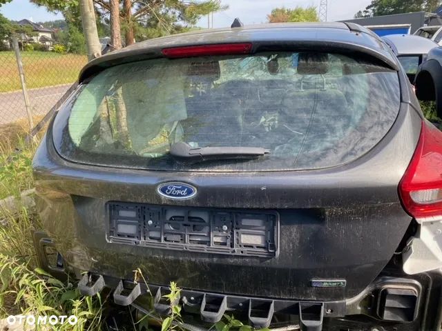 KLAPA BAGAŻNIKA FORD FOCUS MK3 HATCHBACK - 1