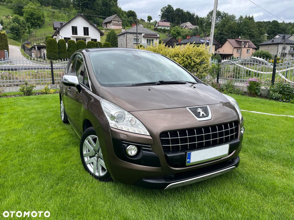 Peugeot 3008 Hybrid4 - 7