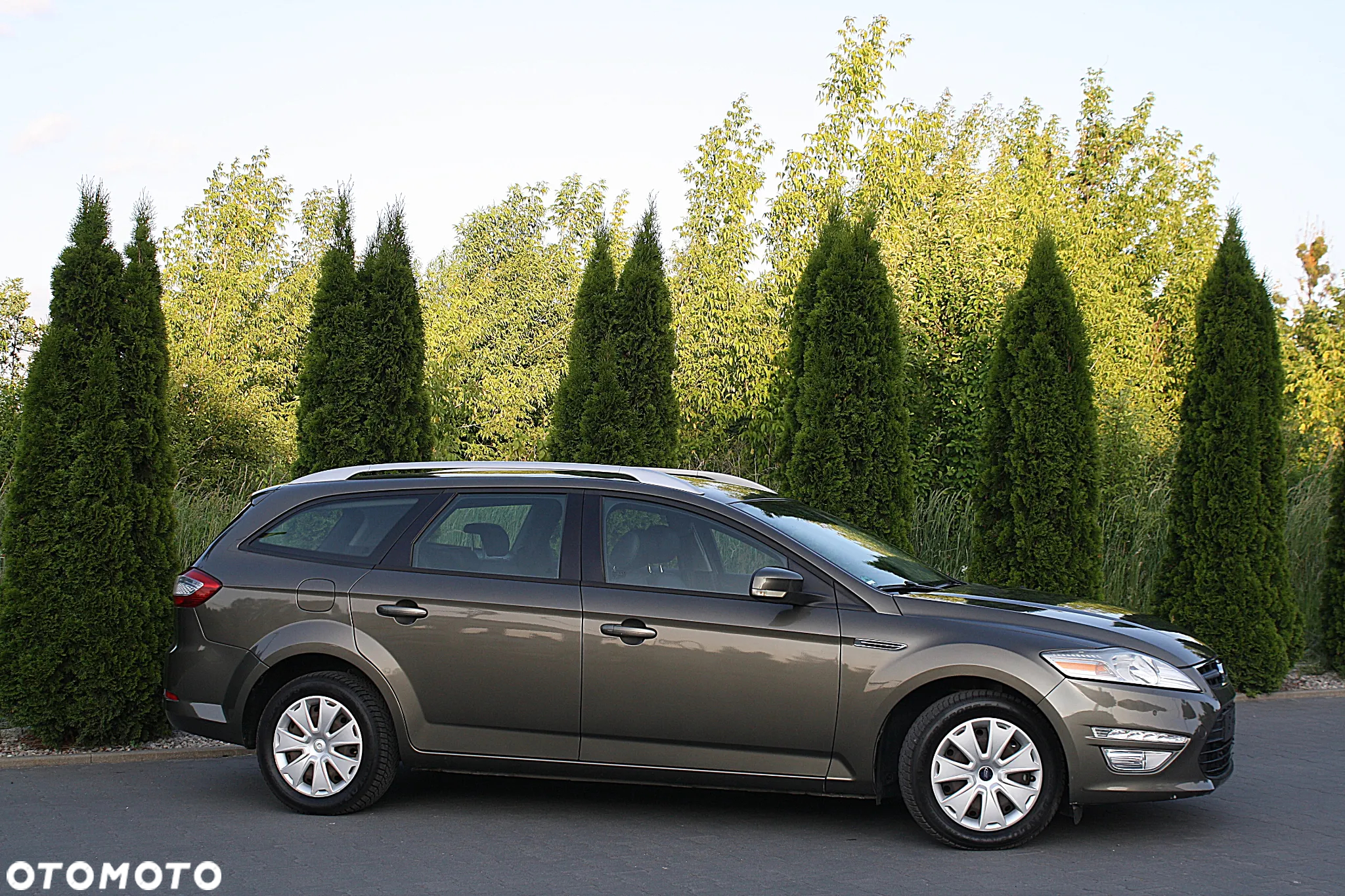 Ford Mondeo 1.6 T Gold X - 10