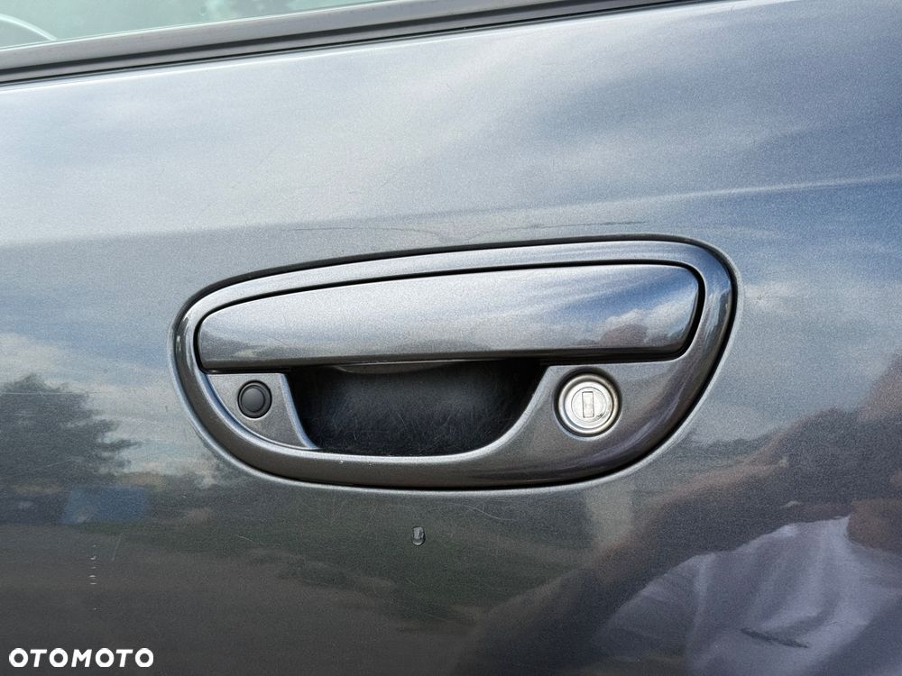Subaru Outback 2.0D RA HID - 9