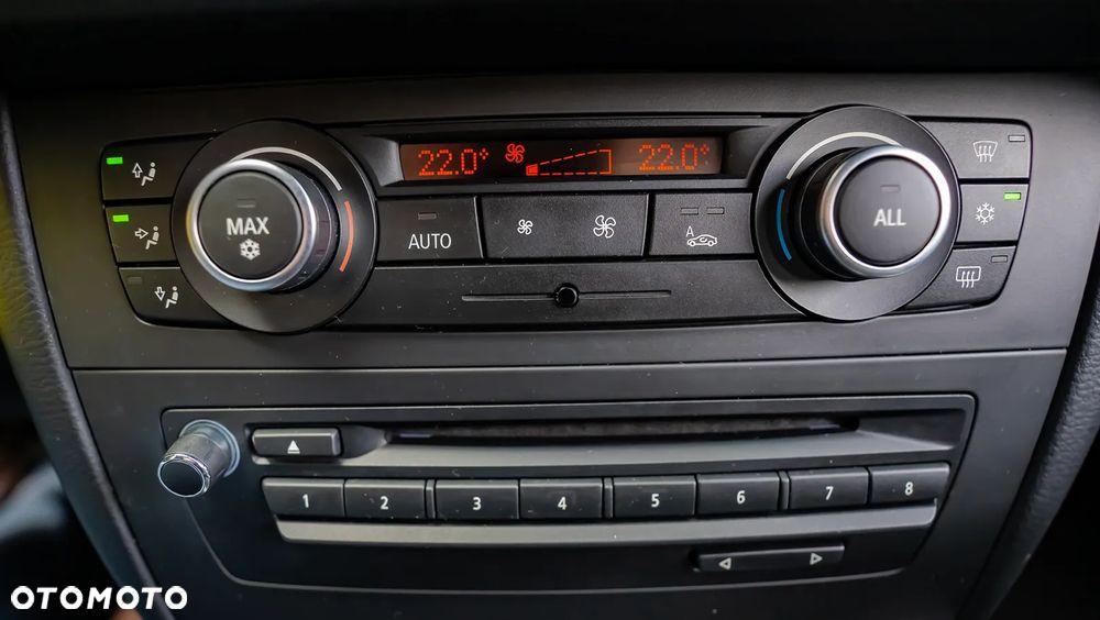 BMW X1 xDrive20d - 37