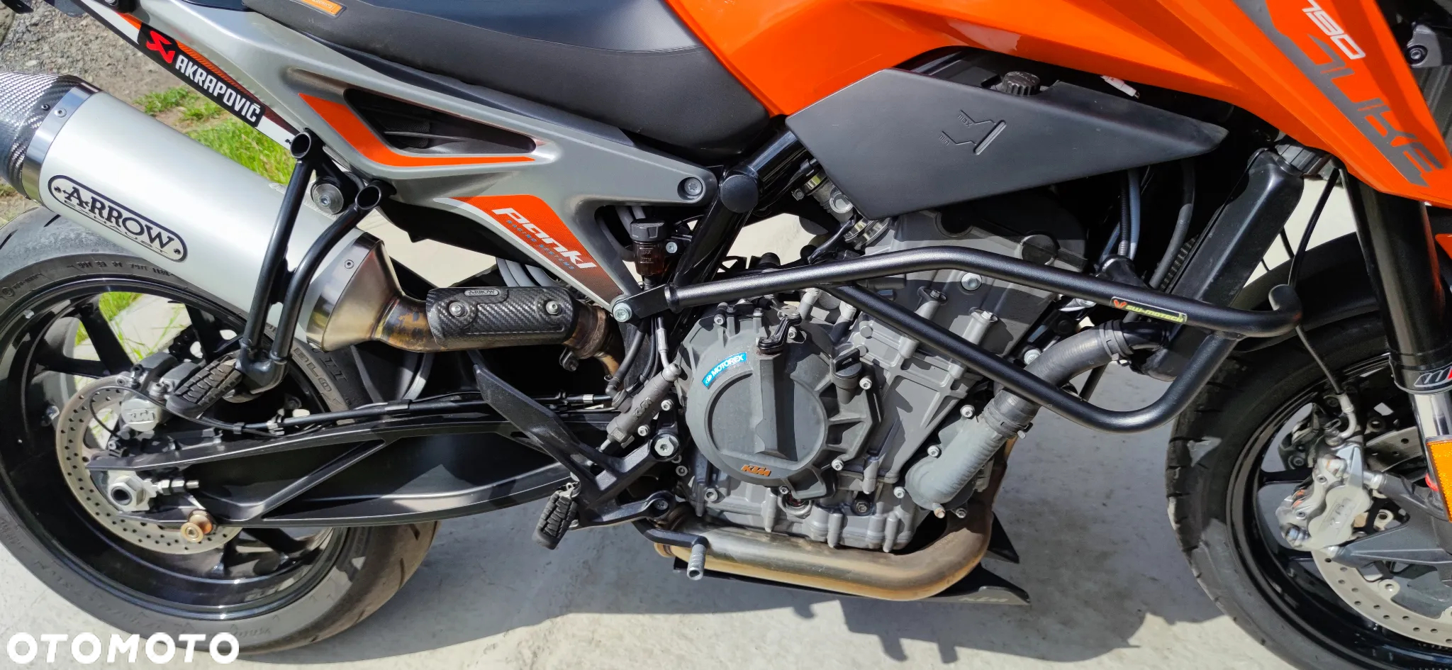 KTM Duke - 16