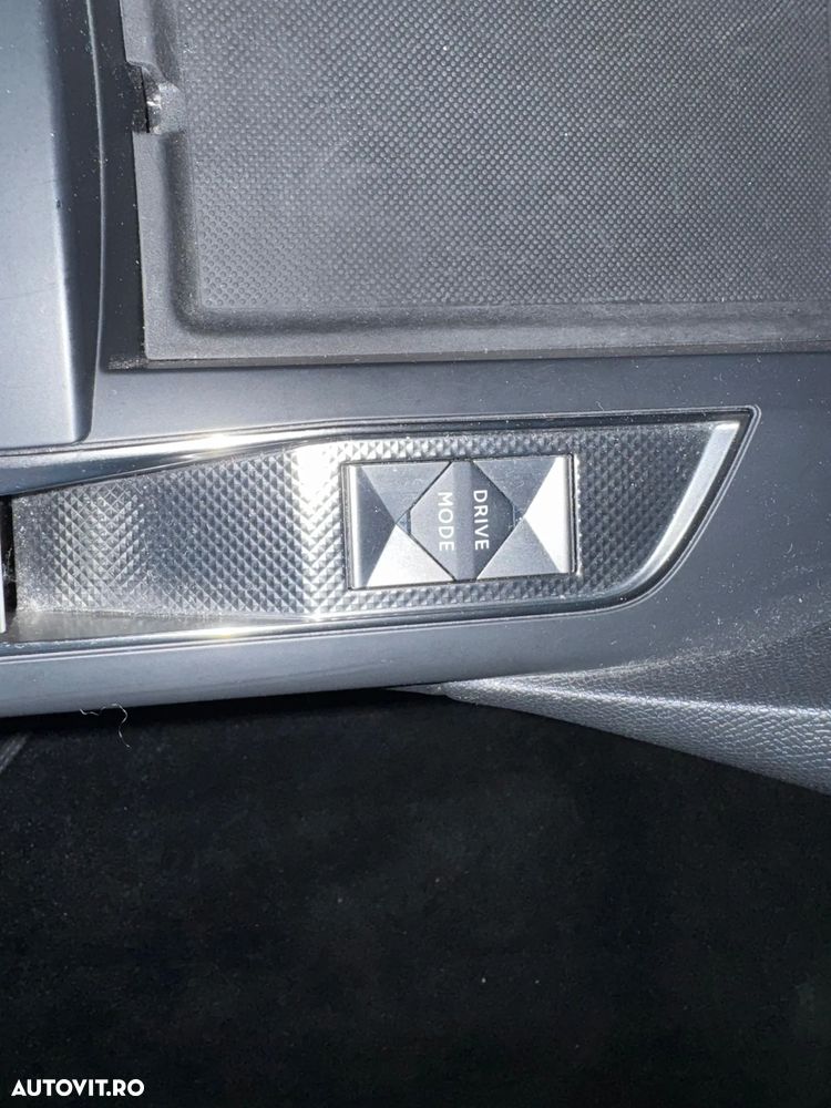 DS Automobiles DS 3 Crossback 1.2 PureTech 130 S&S EAT8 So Chic - 20