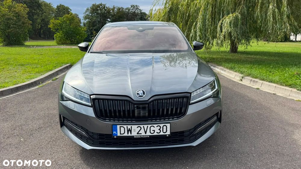 Skoda Superb - 1