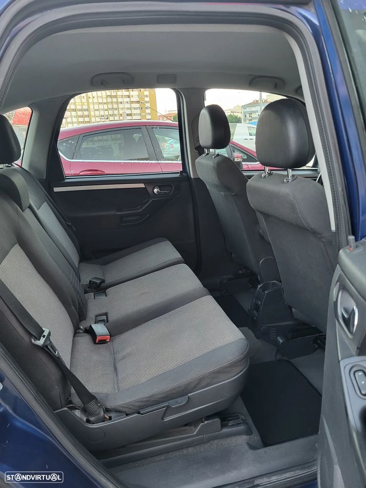 Opel Meriva 1.6 Cosmo - 9