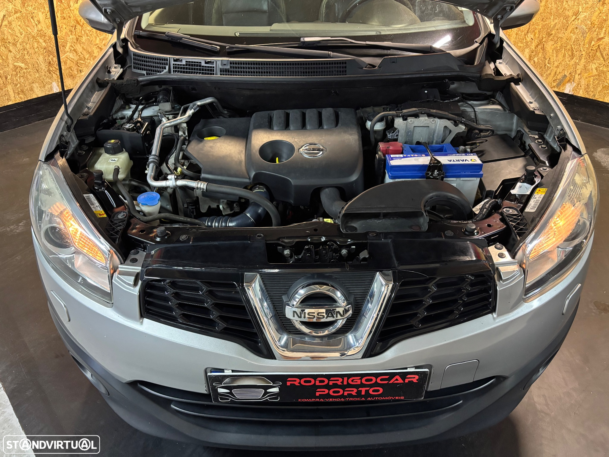 Nissan Qashqai +2 1.5 dCi Tekna Pele Preto +Navi - 33