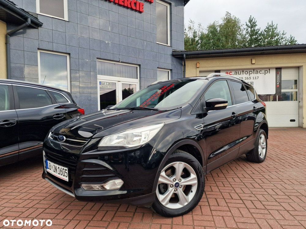 Ford Kuga 1.6 EcoBoost 2x4 Titanium - 1